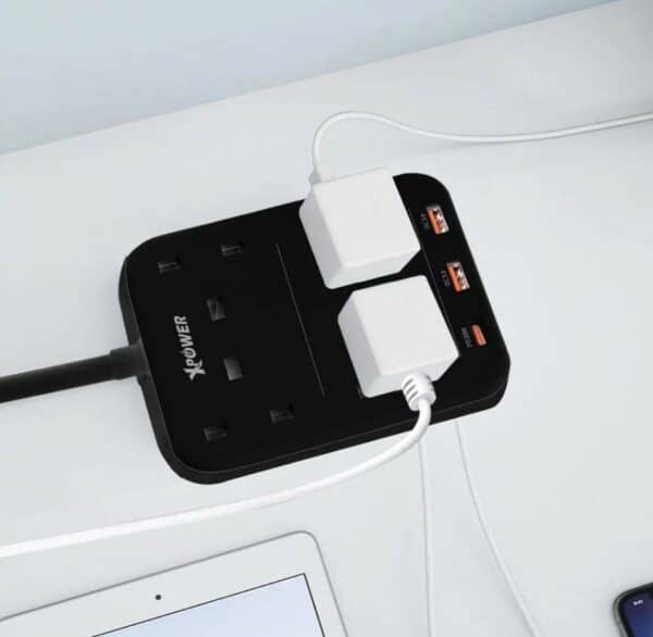 XPower – 2合1 PD 3.0充電4頭拖板 4頭拖板 PS4A